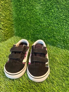 Vans Kids Black Floral Velcro Sneakers size 8 c
